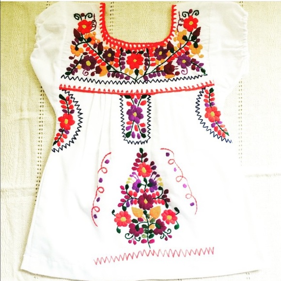 Mexican Baby Dress Floral Embroidered - Picture 2 of 2